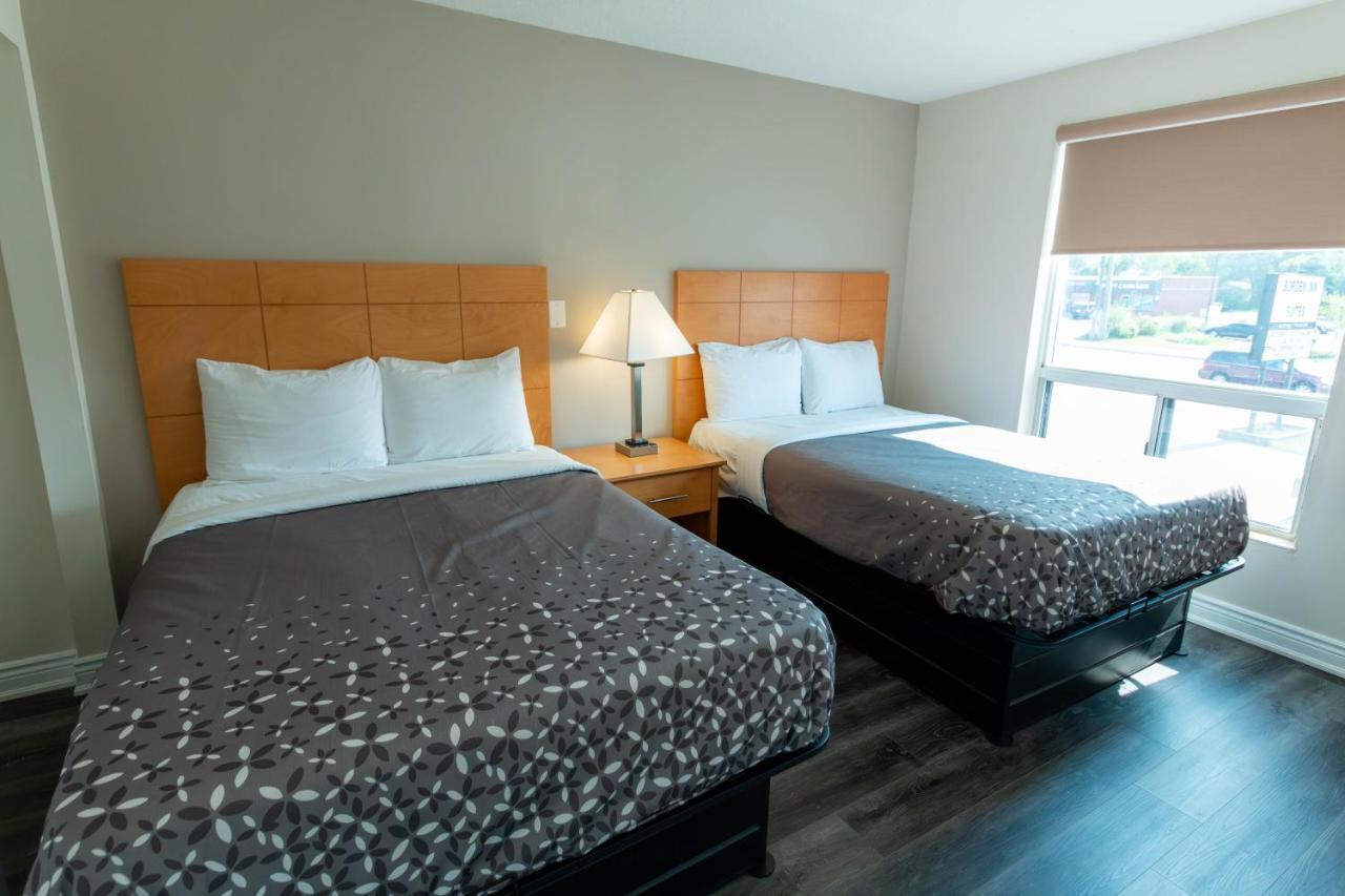 Borden Inn And Suites Angus Eksteriør bilde